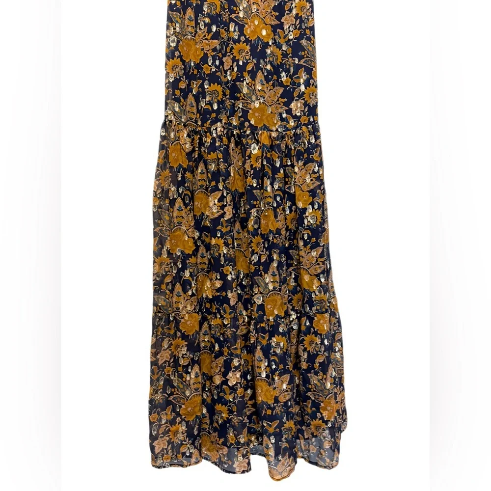 Sezane Maxi Dress in Elegant Black with Flowing Silhouette - Picture 8 of 13